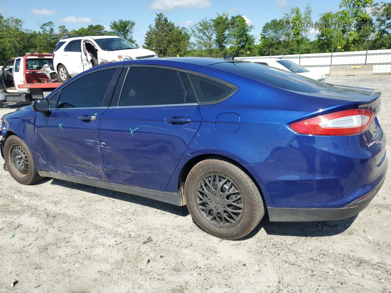 2013 Ford Fusion S Blue vin: 3FA6P0G76DR258351