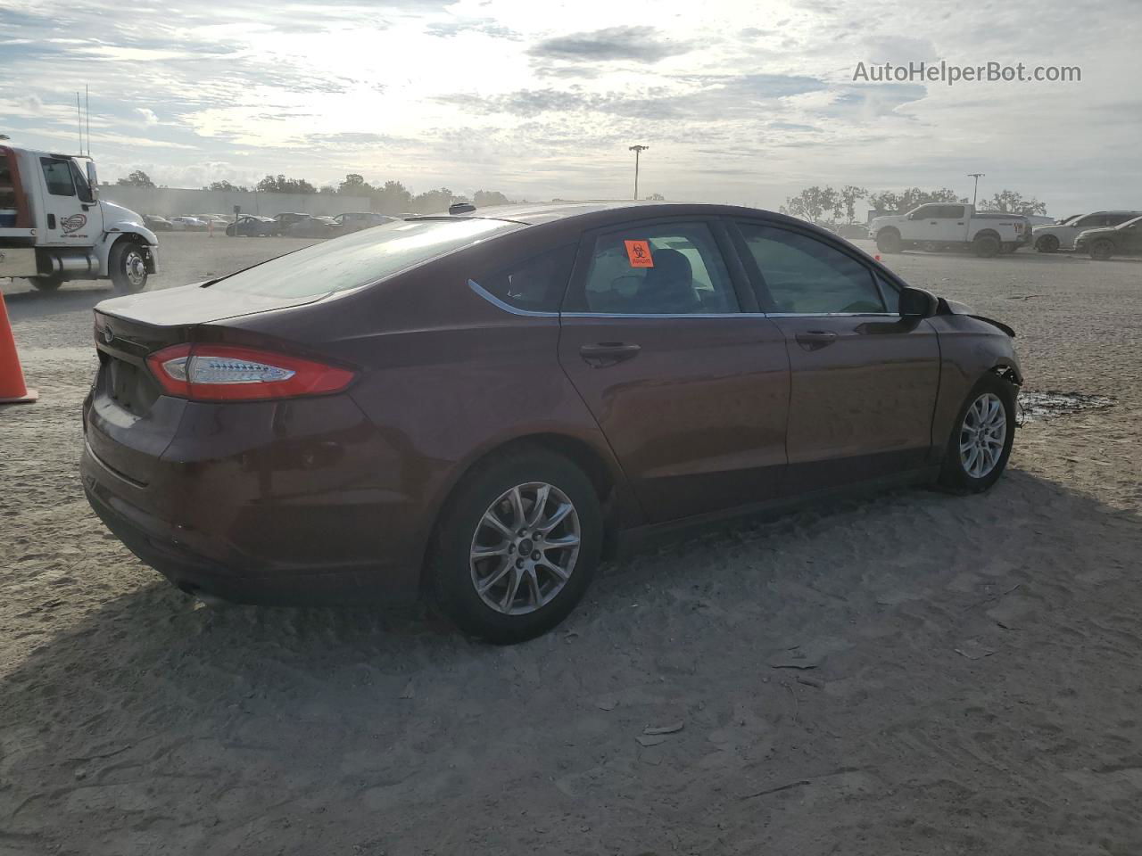 2015 Ford Fusion S Brown vin: 3FA6P0G76FR178115