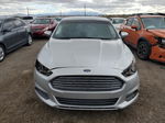 2015 Ford Fusion S Серебряный vin: 3FA6P0G76FR235090