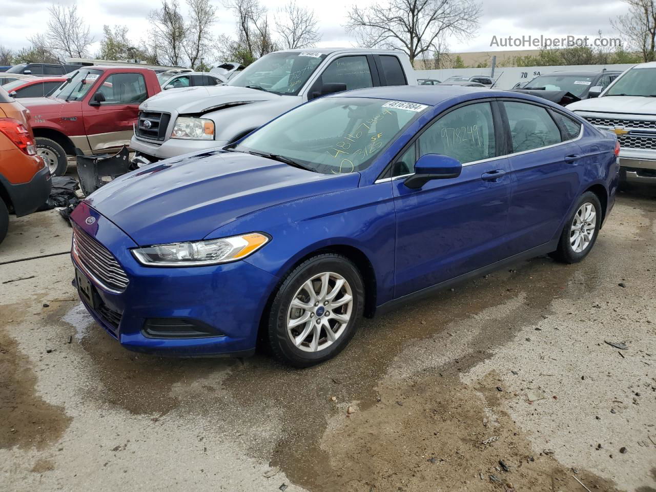 2015 Ford Fusion S Синий vin: 3FA6P0G76FR257090