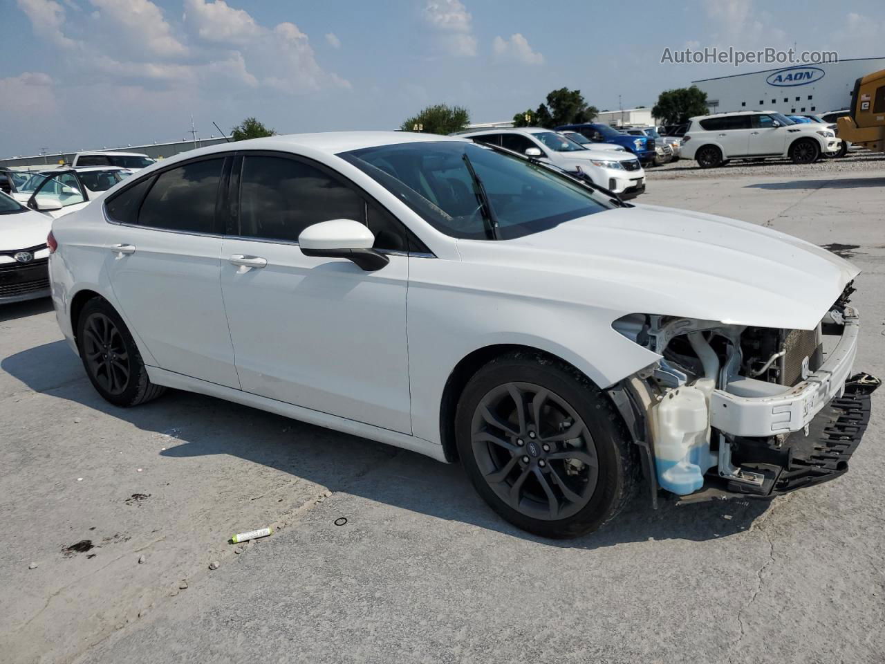 2018 Ford Fusion S White vin: 3FA6P0G76JR158309