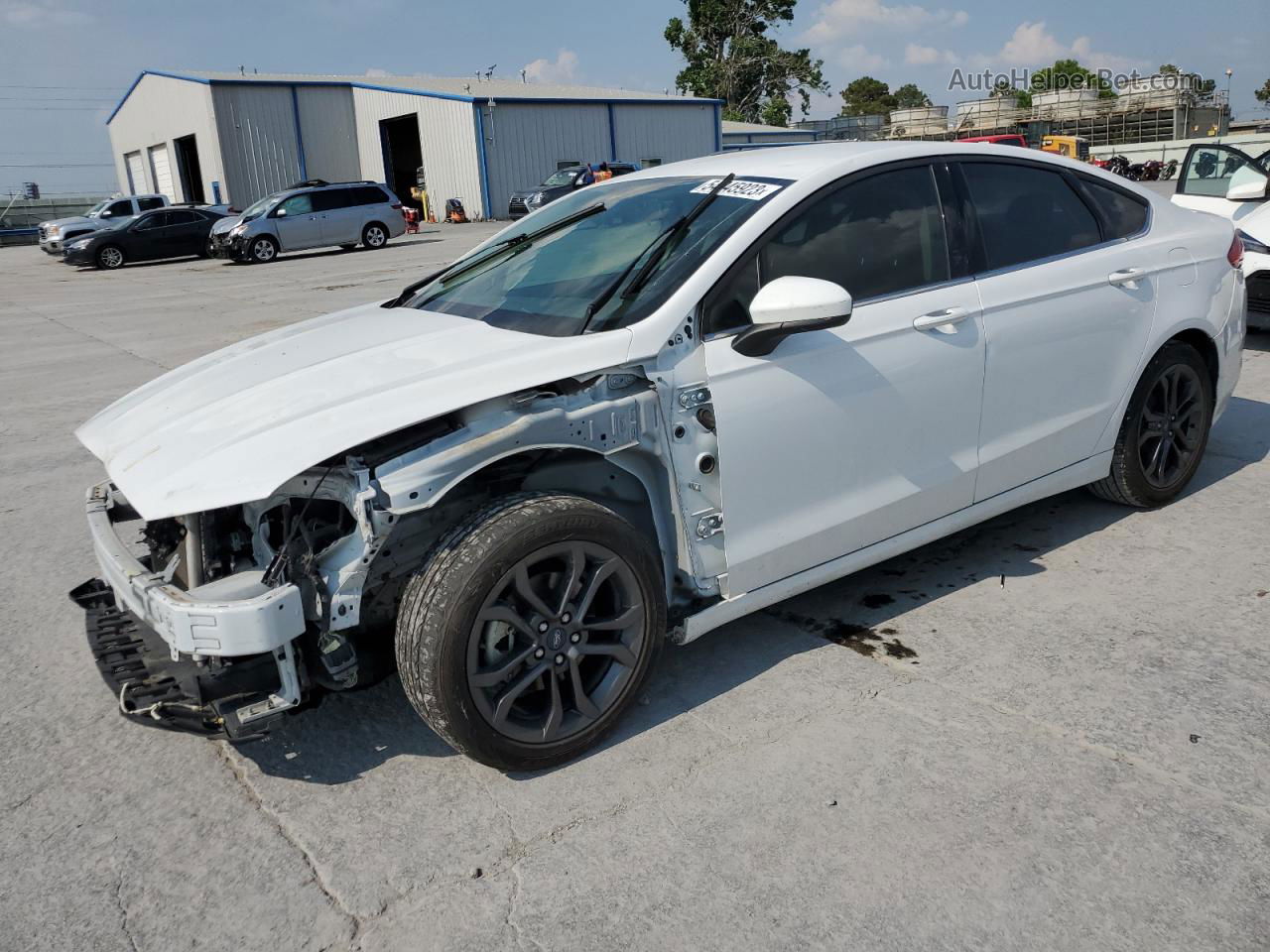 2018 Ford Fusion S White vin: 3FA6P0G76JR158309