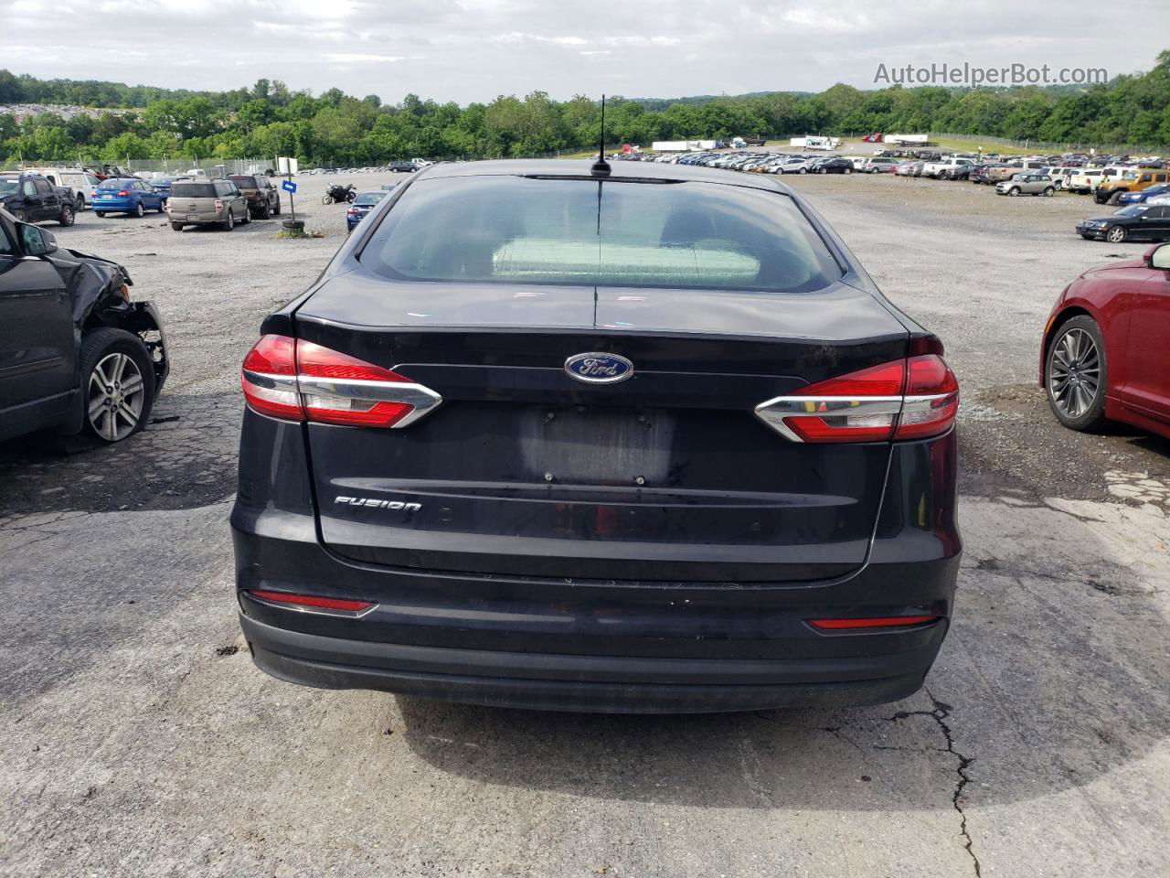 2019 Ford Fusion S Black vin: 3FA6P0G76KR112402