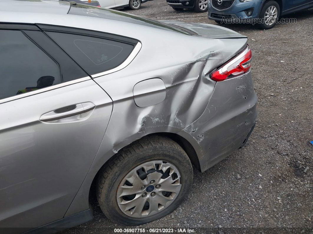 2020 Ford Fusion S Silver vin: 3FA6P0G76LR135079