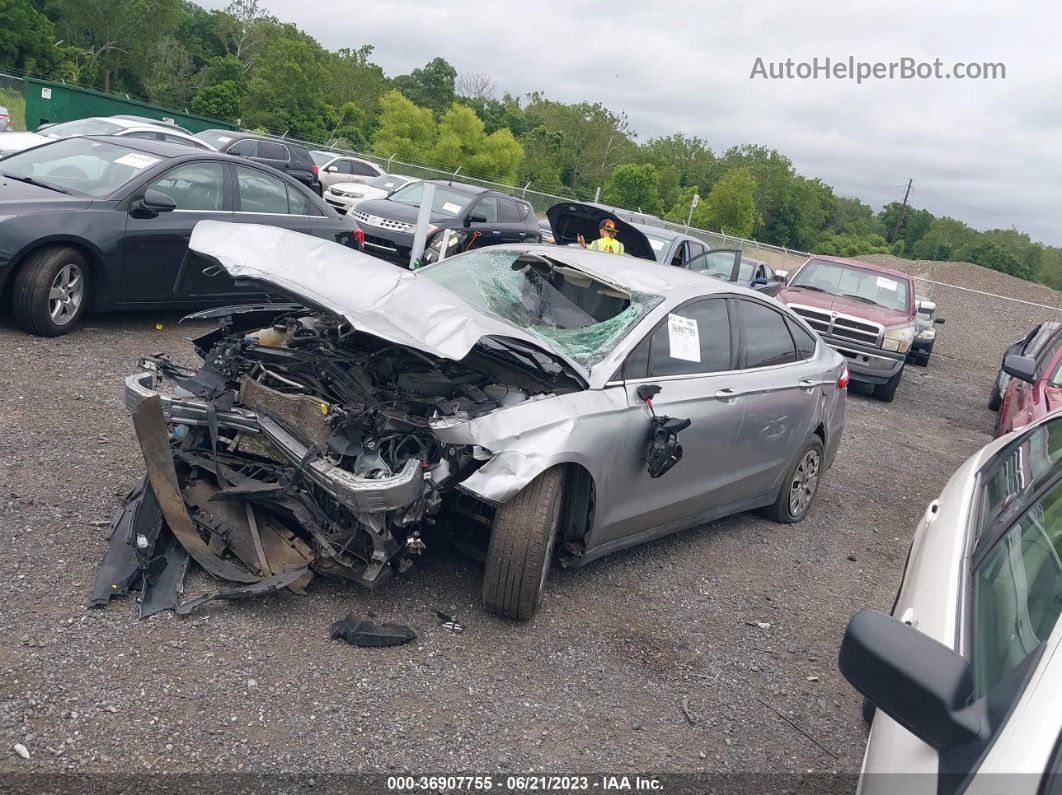 2020 Ford Fusion S Silver vin: 3FA6P0G76LR135079