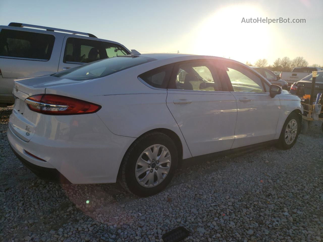 2020 Ford Fusion S White vin: 3FA6P0G76LR226546