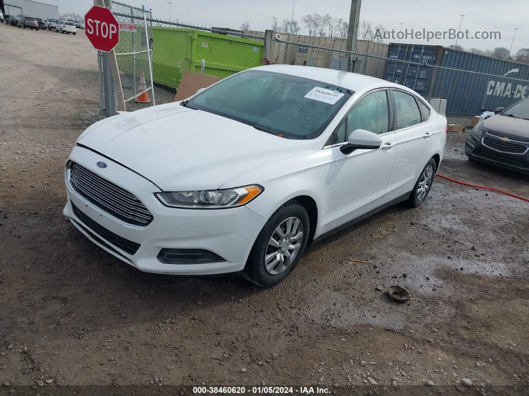 2013 Ford Fusion S White vin: 3FA6P0G77DR372102