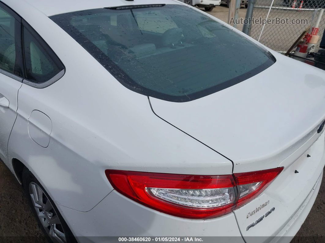 2013 Ford Fusion S White vin: 3FA6P0G77DR372102