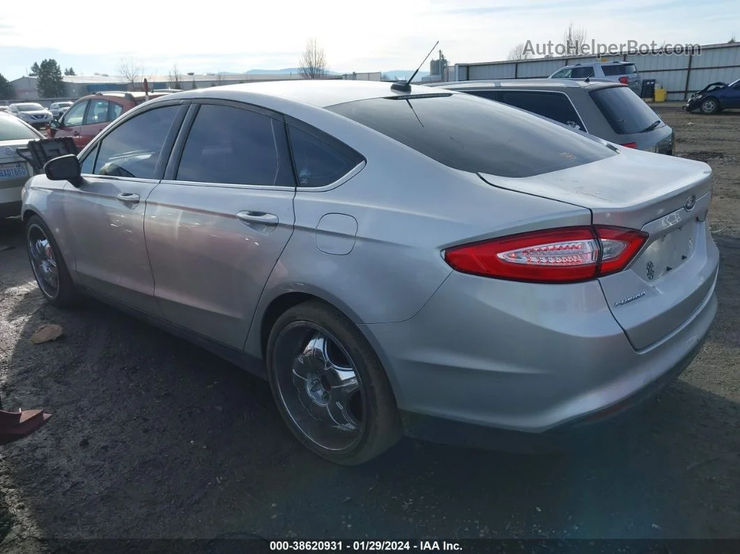 2016 Ford Fusion S Silver vin: 3FA6P0G77GR360021