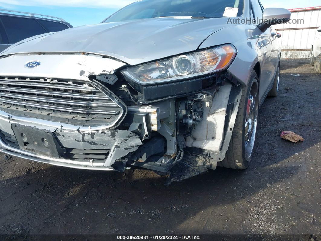 2016 Ford Fusion S Silver vin: 3FA6P0G77GR360021