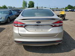 2017 Ford Fusion S Золотой vin: 3FA6P0G77HR394283