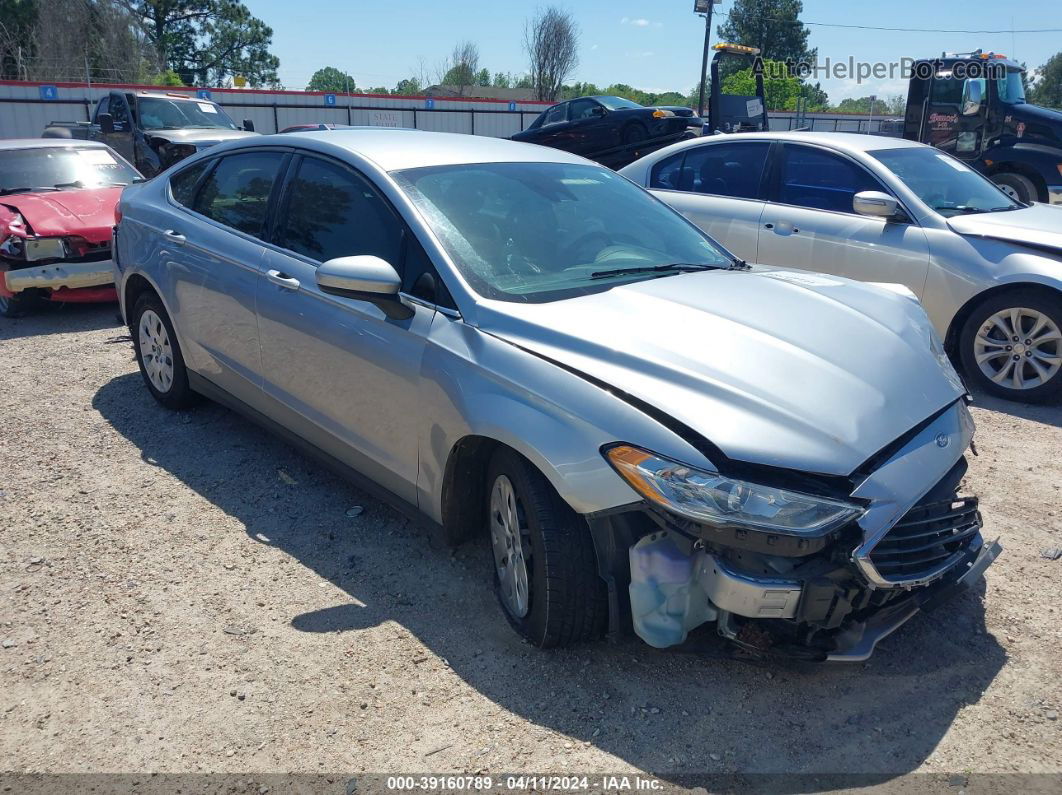 2020 Ford Fusion S Silver vin: 3FA6P0G77LR266991