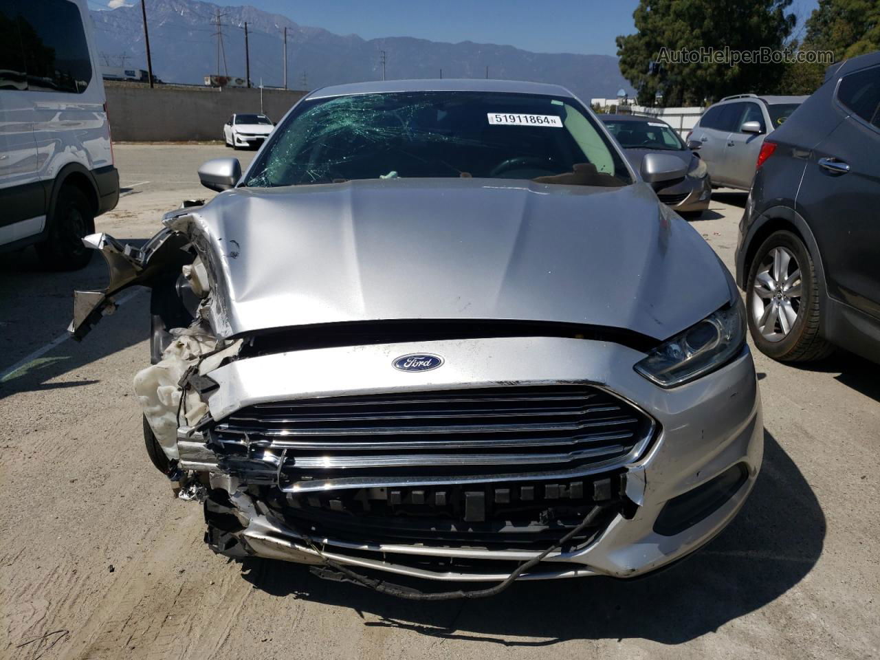 2013 Ford Fusion S Серебряный vin: 3FA6P0G78DR325189