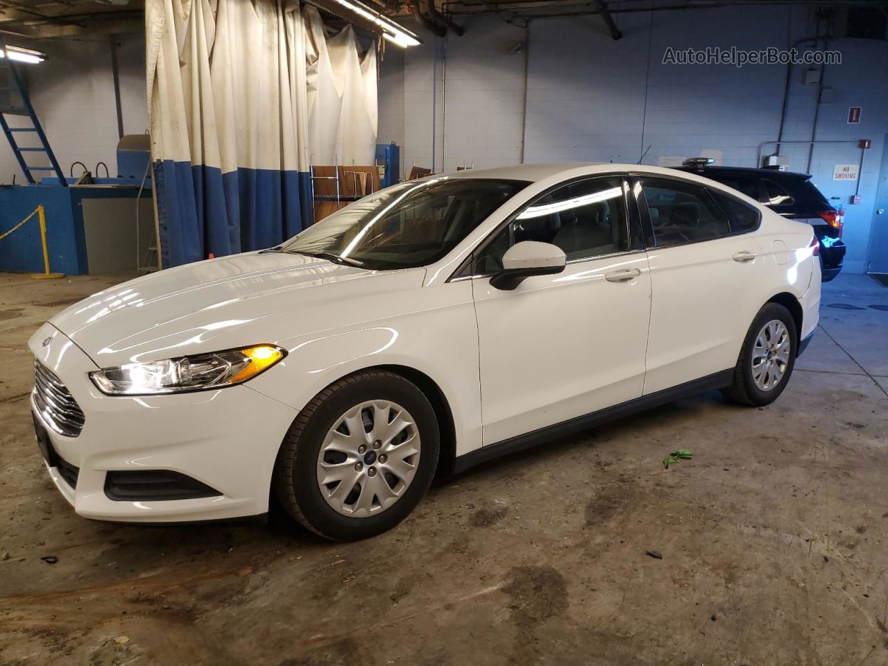 2013 Ford Fusion S White vin: 3FA6P0G79DR339084