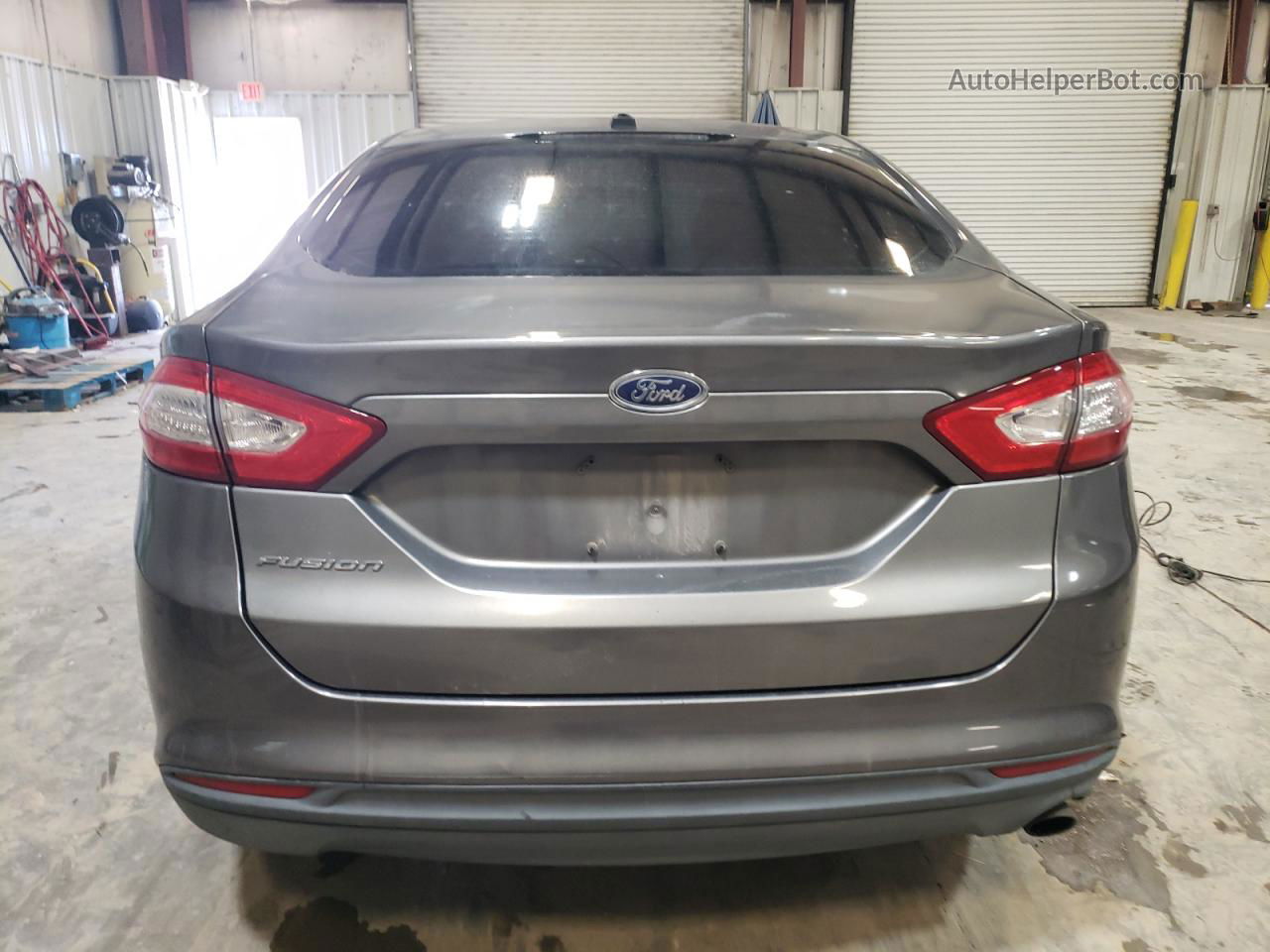 2013 Ford Fusion S Серый vin: 3FA6P0G79DR364390