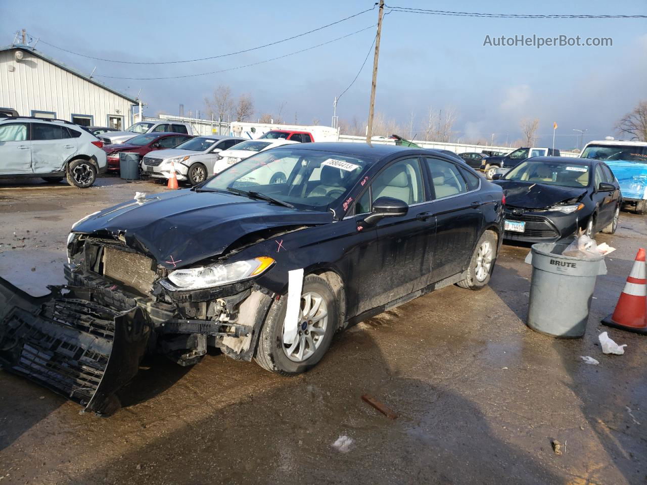 2015 Ford Fusion S Черный vin: 3FA6P0G79FR289676