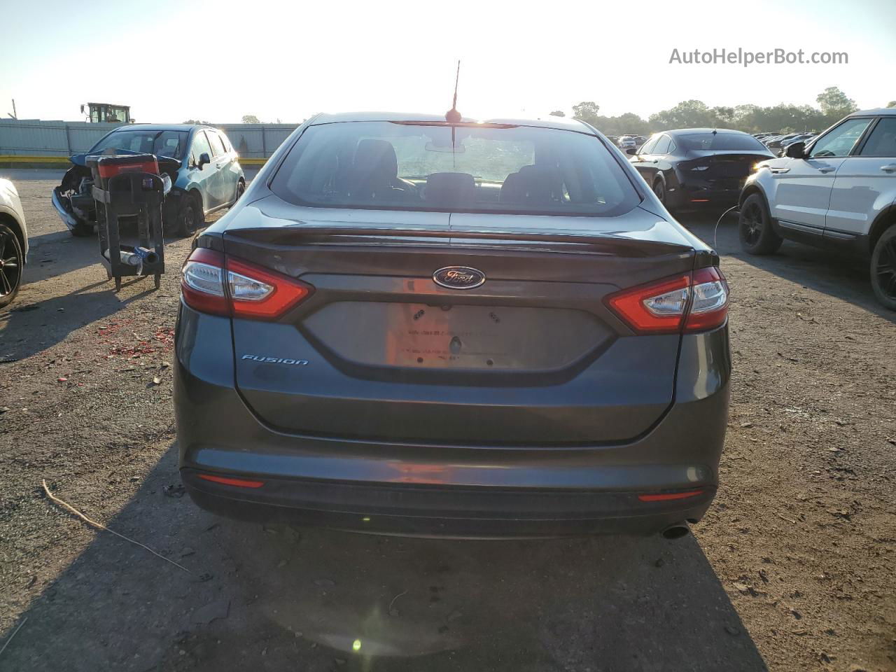 2016 Ford Fusion S Gray vin: 3FA6P0G79GR383901