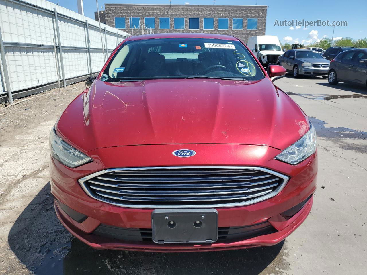 2018 Ford Fusion S Красный vin: 3FA6P0G79JR186038