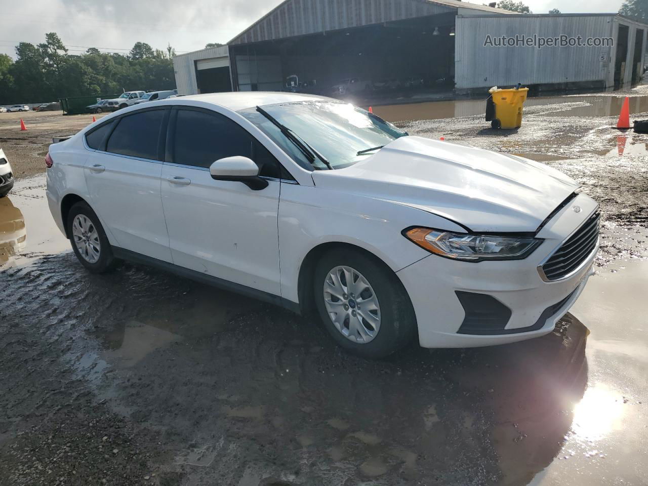 2020 Ford Fusion S White vin: 3FA6P0G79LR153706