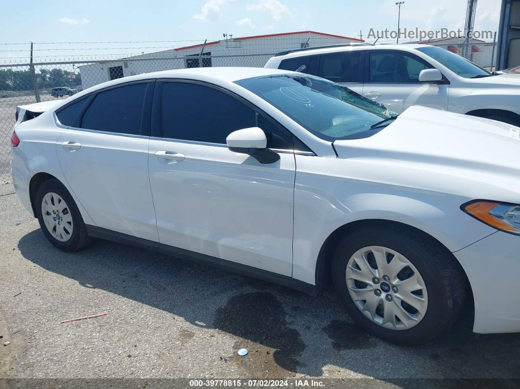 2020 Ford Fusion S White vin: 3FA6P0G79LR153706