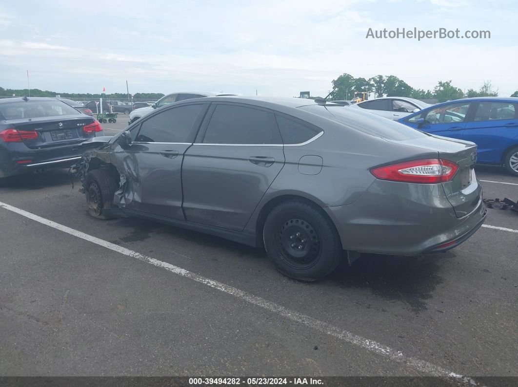 2013 Ford Fusion S Серый vin: 3FA6P0G7XDR358422