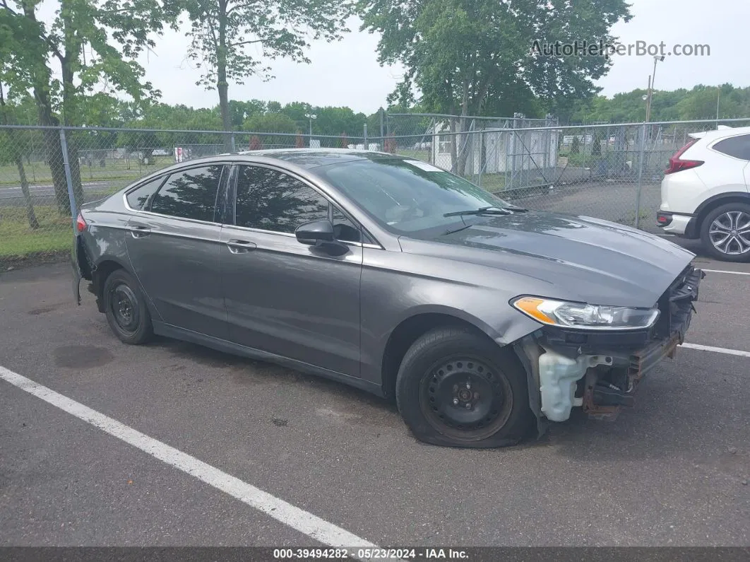 2013 Ford Fusion S Gray vin: 3FA6P0G7XDR358422