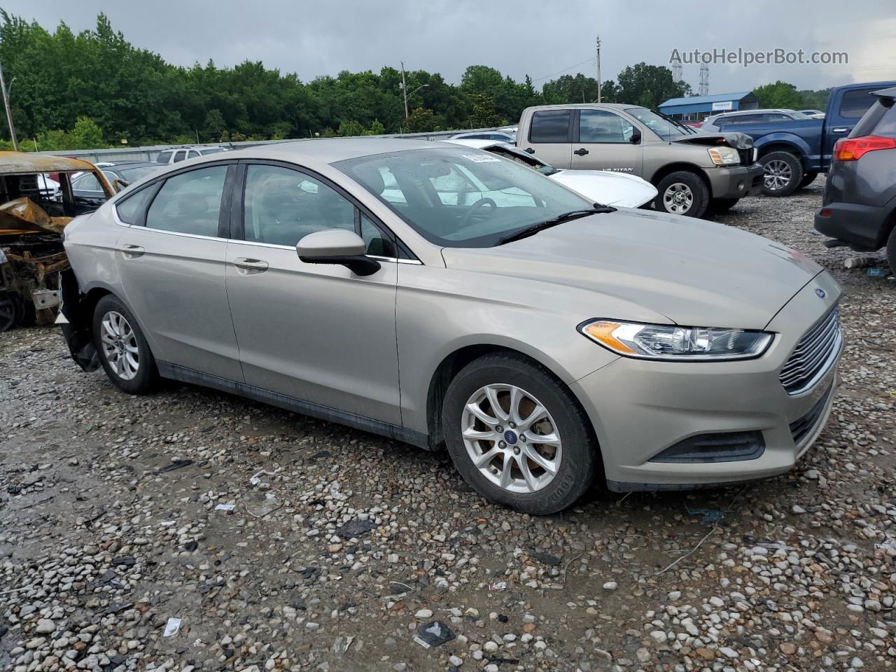 2015 Ford Fusion S Желто-коричневый vin: 3FA6P0G7XFR109573