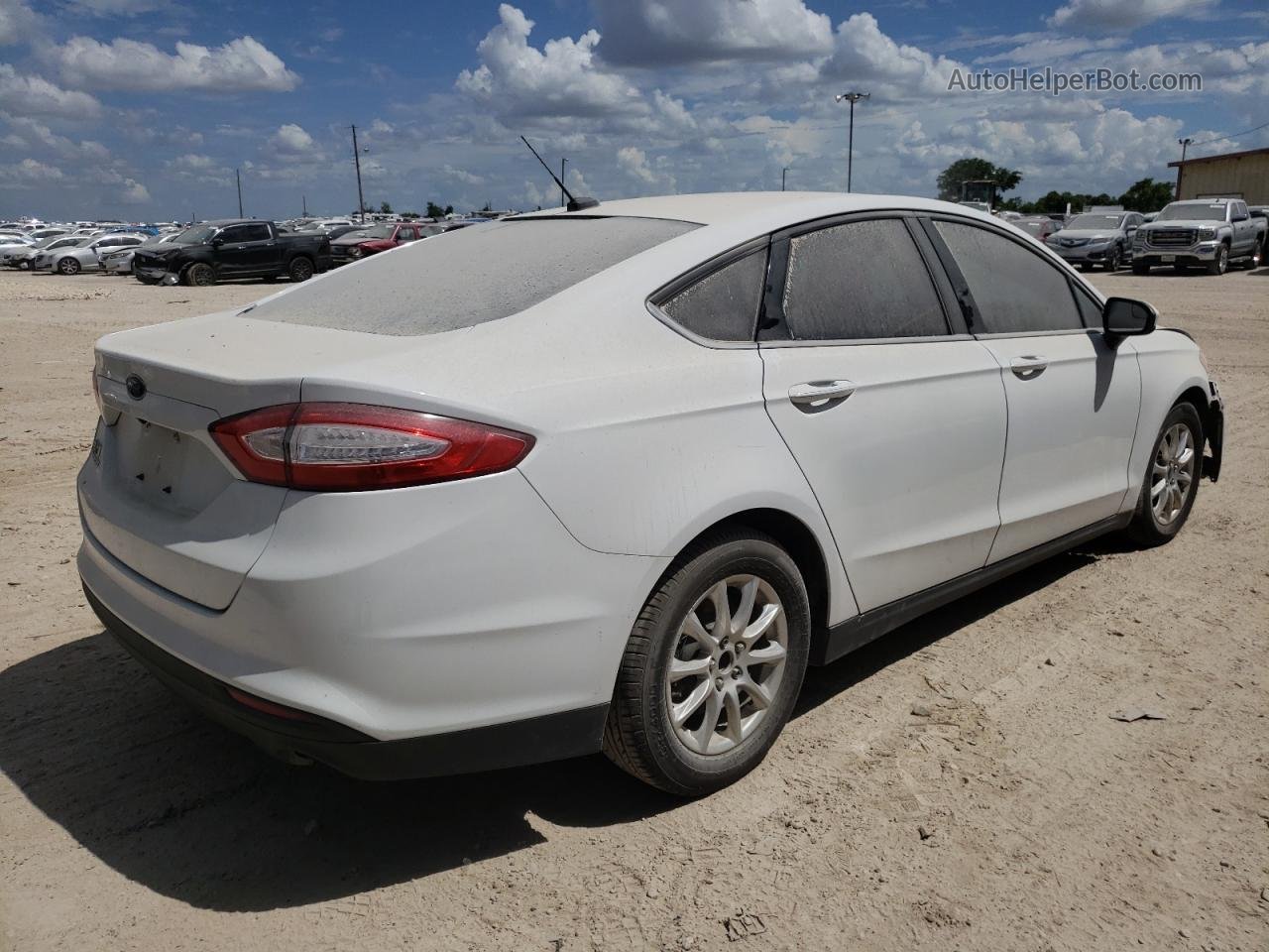 2016 Ford Fusion S Белый vin: 3FA6P0G7XGR354228