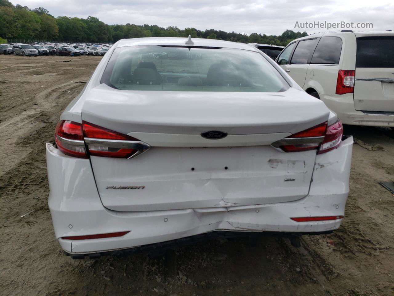 2019 Ford Fusion Se White vin: 3FA6P0H70KR122387