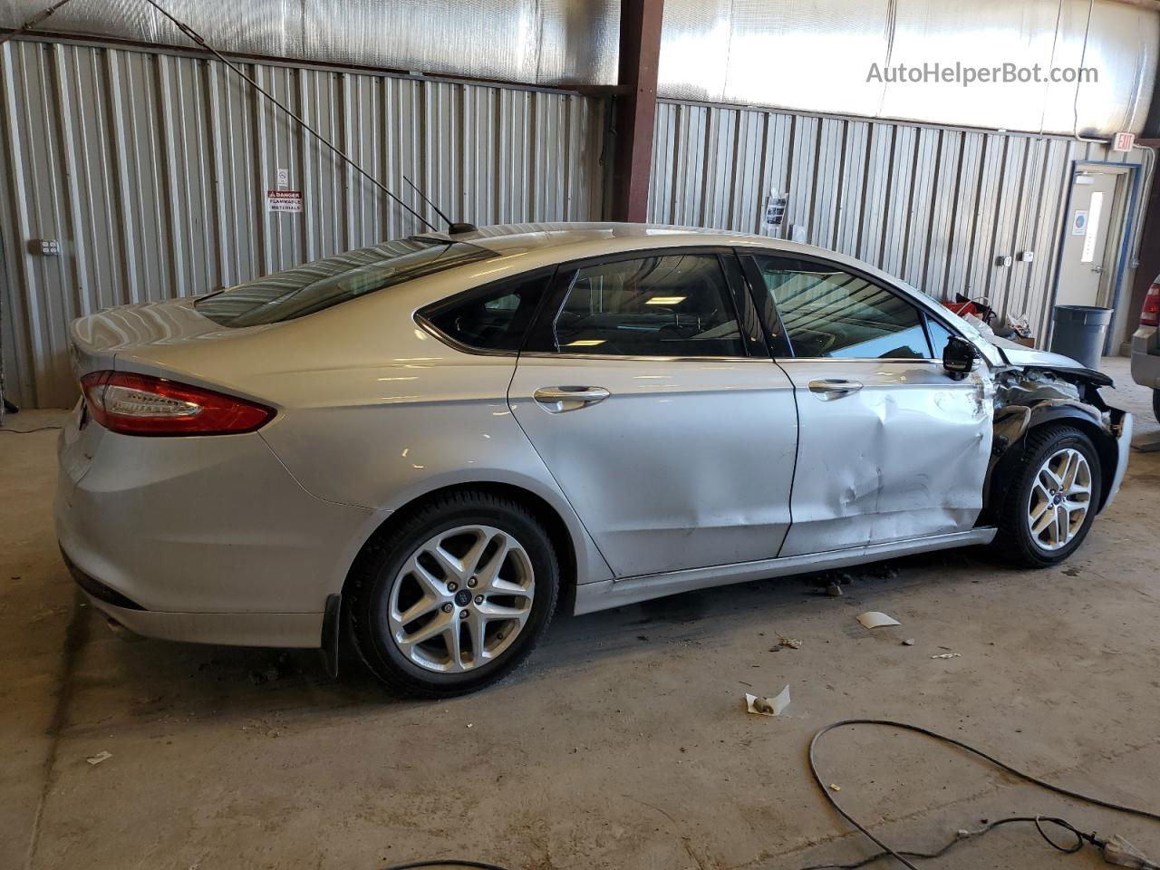 2015 Ford Fusion Se Серебряный vin: 3FA6P0H71FR232094