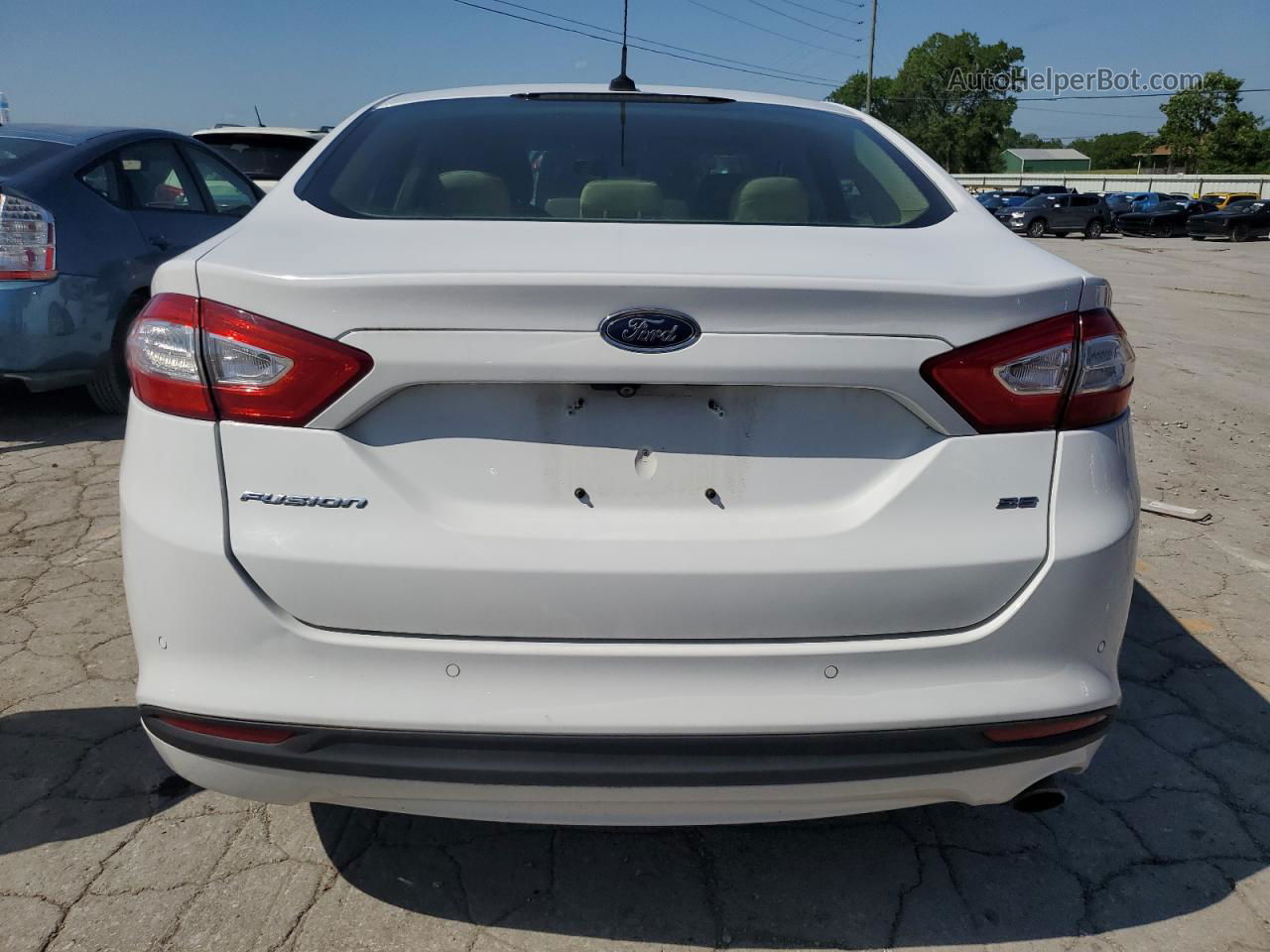 2016 Ford Fusion Se Белый vin: 3FA6P0H71GR305689