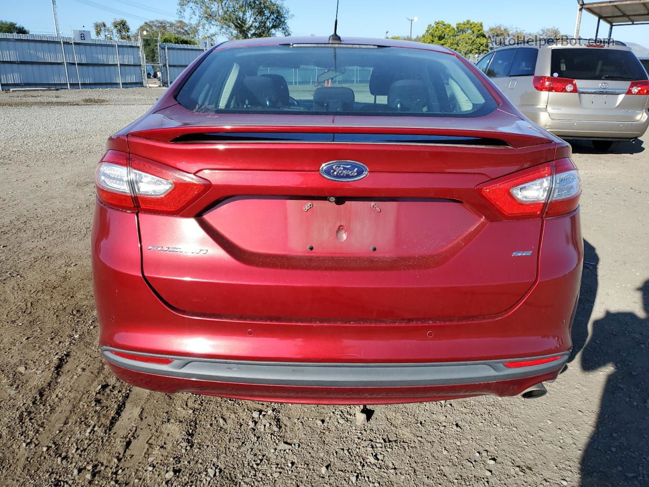 2016 Ford Fusion Se Красный vin: 3FA6P0H71GR396933