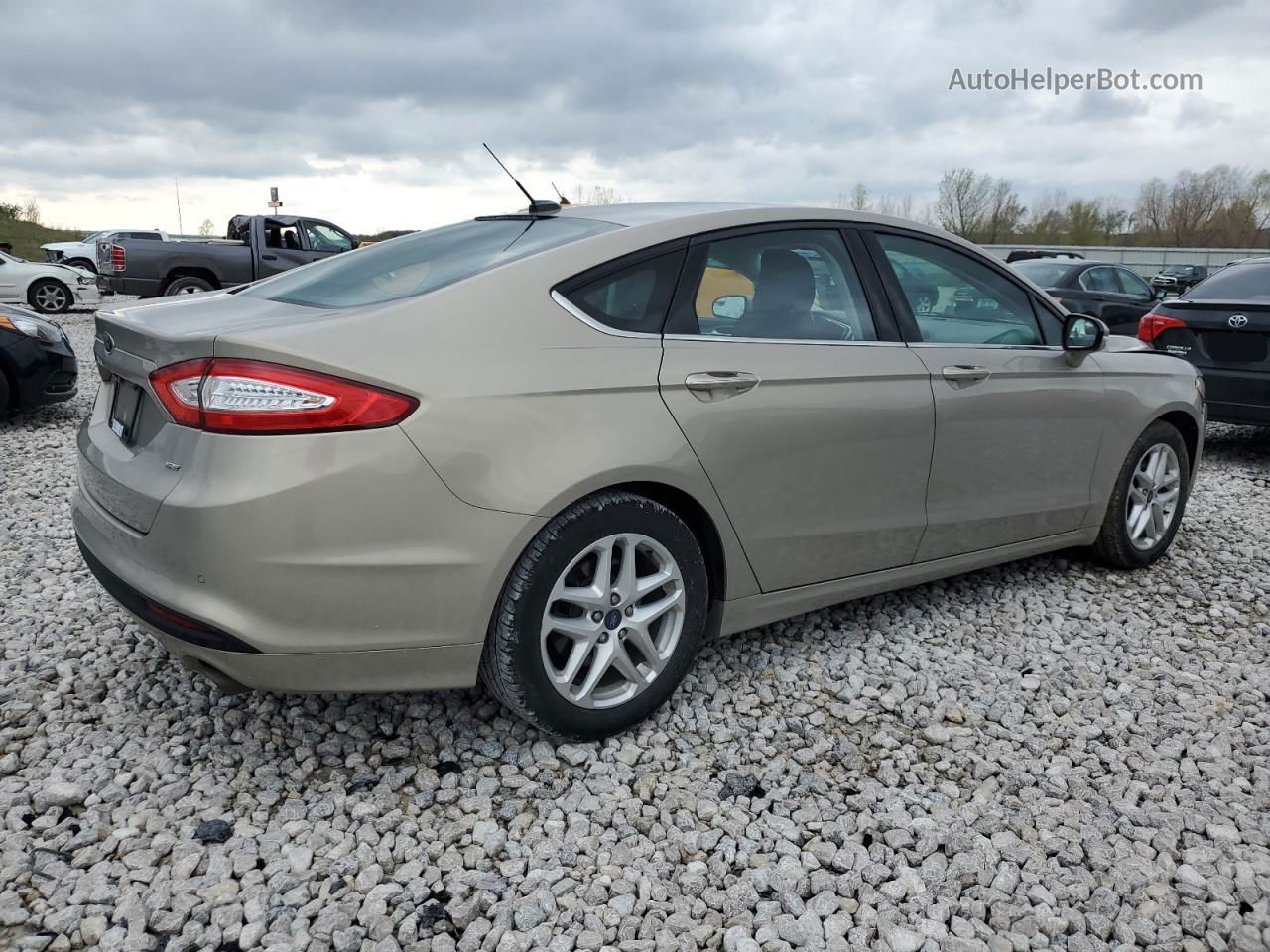 2016 Ford Fusion Se Silver vin: 3FA6P0H72GR164616