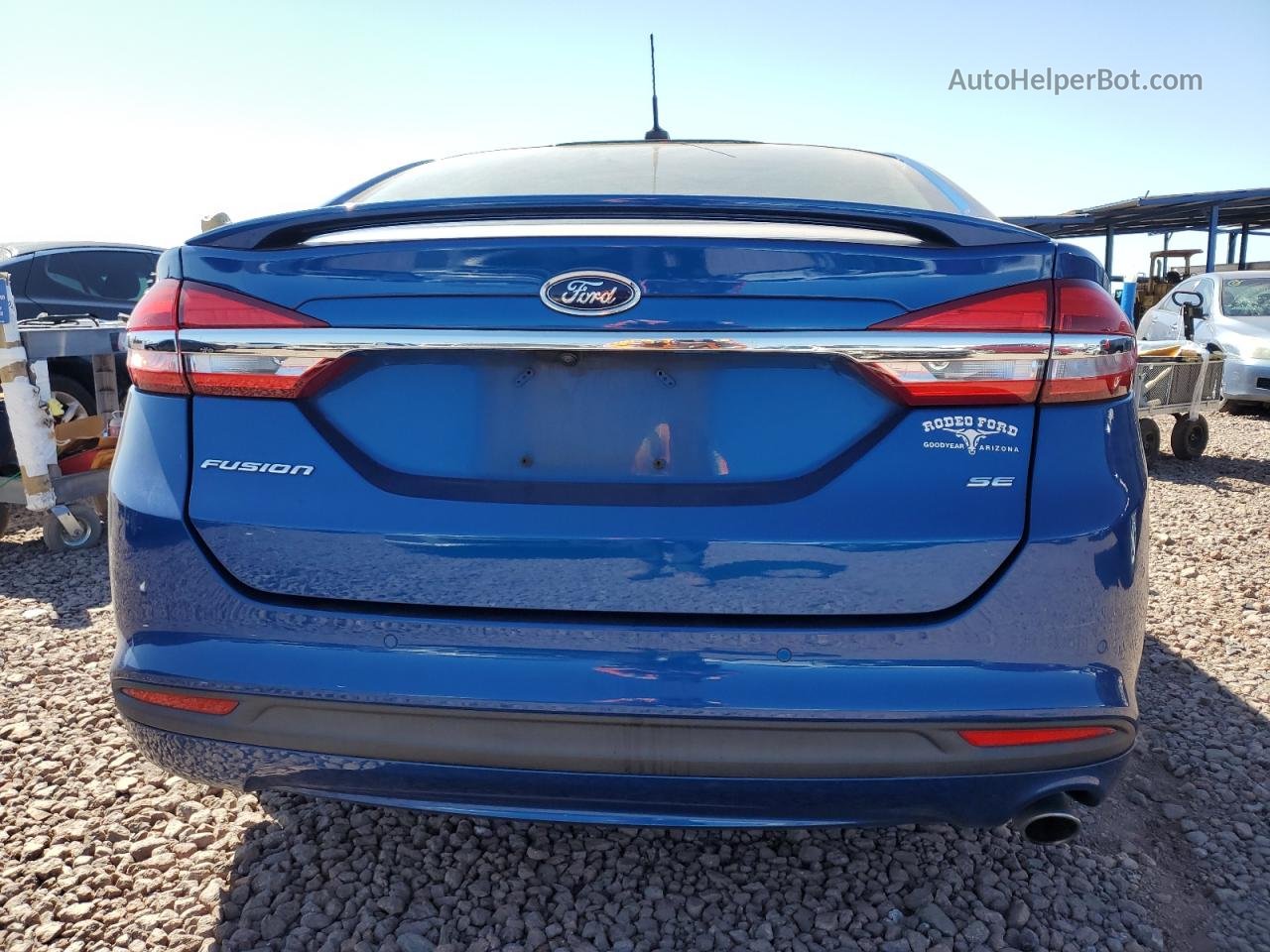 2018 Ford Fusion Se Синий vin: 3FA6P0H72JR110823