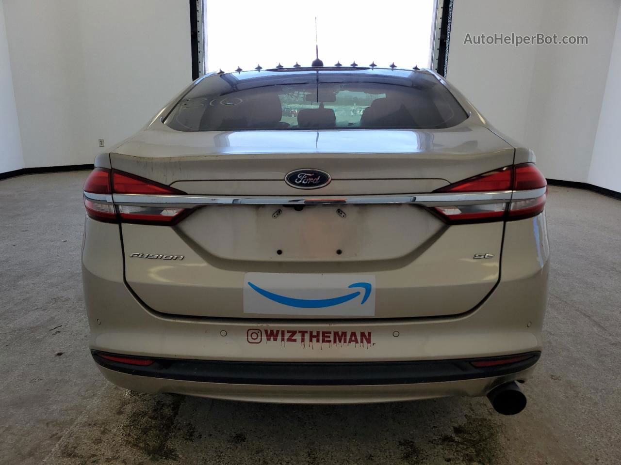 2018 Ford Fusion Se Золотой vin: 3FA6P0H72JR194335