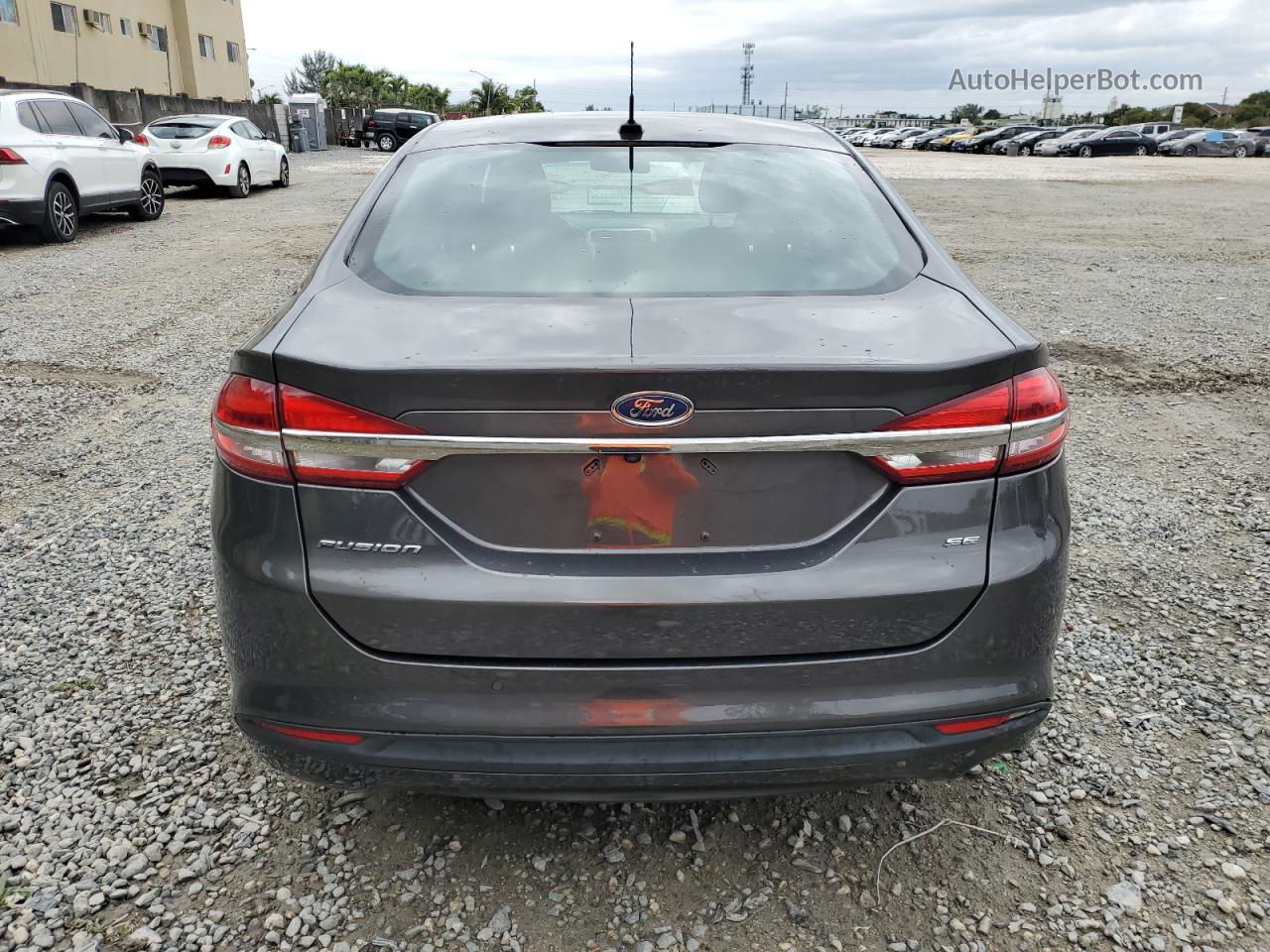 2018 Ford Fusion Se Gray vin: 3FA6P0H72JR194738