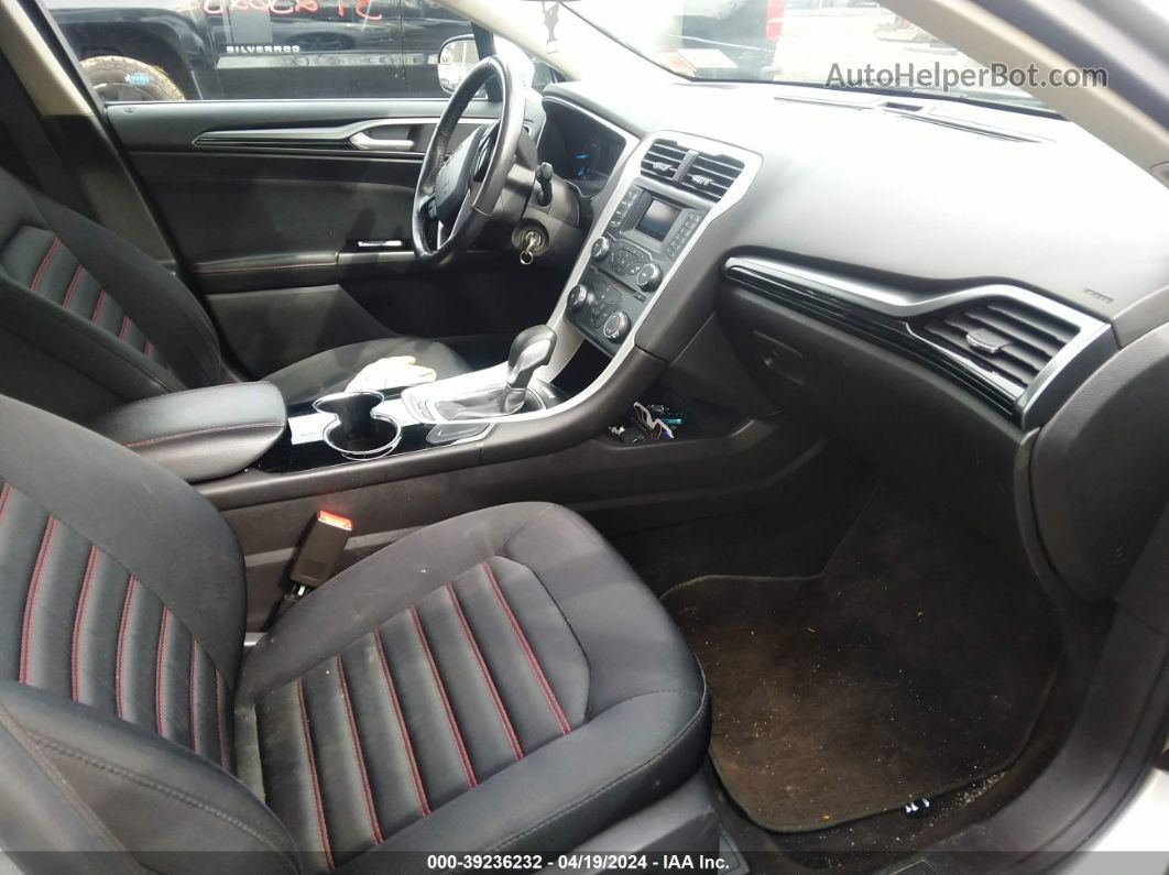 2014 Ford Fusion Se Серебряный vin: 3FA6P0H73ER326055