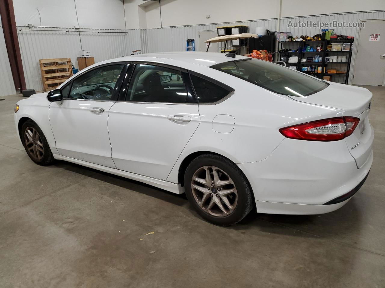 2016 Ford Fusion Se Белый vin: 3FA6P0H73GR333218