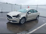 2017 Ford Fusion Se Золотой vin: 3FA6P0H73HR358878