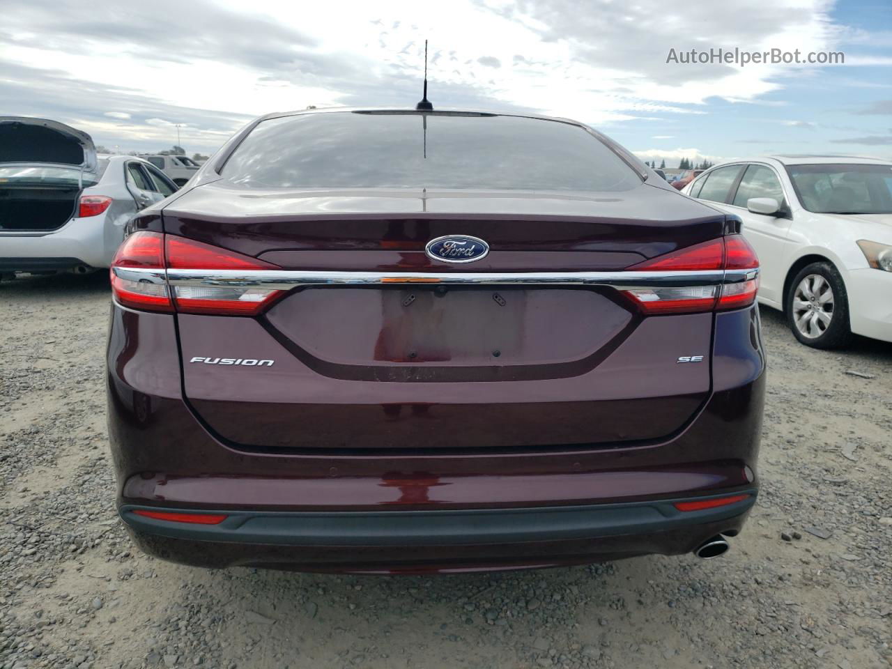 2017 Ford Fusion Se Burgundy vin: 3FA6P0H73HR414138