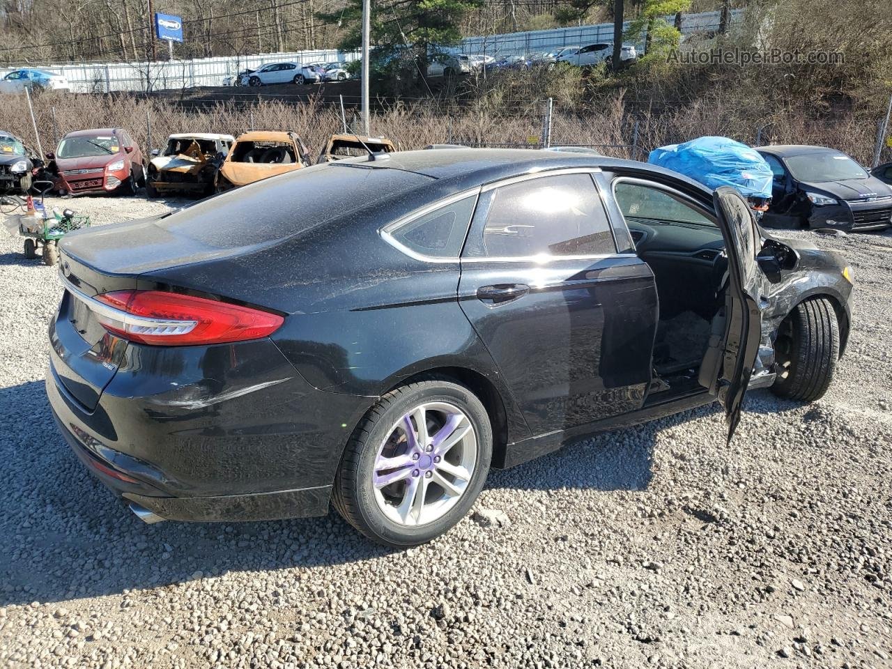 2018 Ford Fusion Se Black vin: 3FA6P0H73JR108479