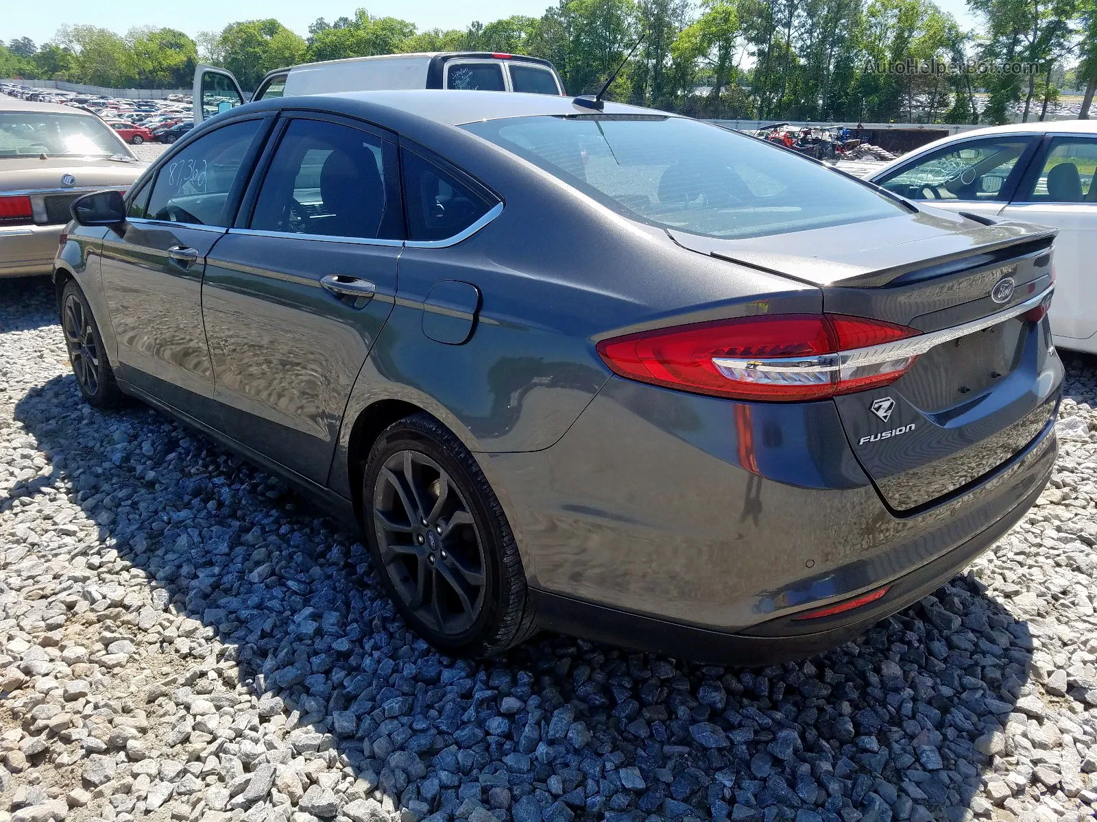 2018 Ford Fusion Se Gray vin: 3FA6P0H73JR109938