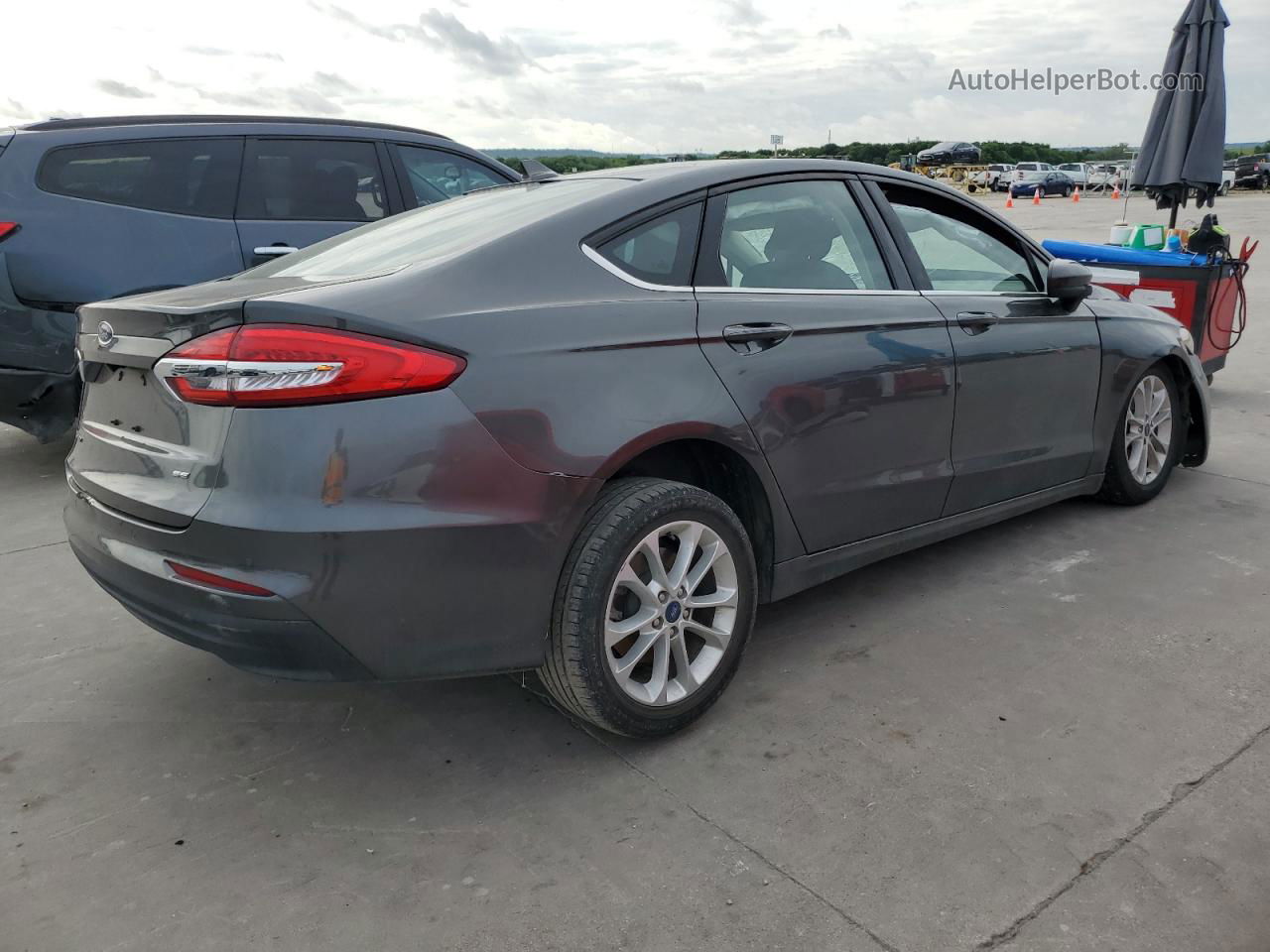 2019 Ford Fusion Se Серый vin: 3FA6P0H73KR210219