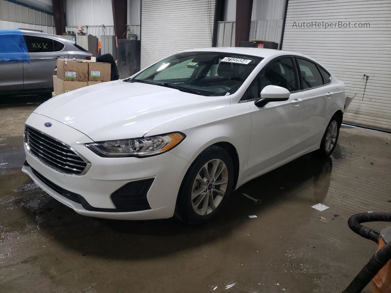 2020 Ford Fusion Se Белый vin: 3FA6P0H74LR129120