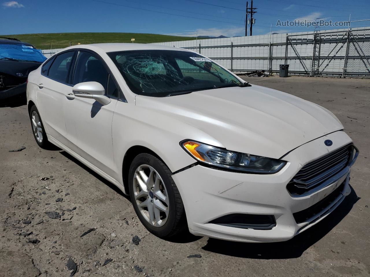 2016 Ford Fusion Se White vin: 3FA6P0H75GR319787