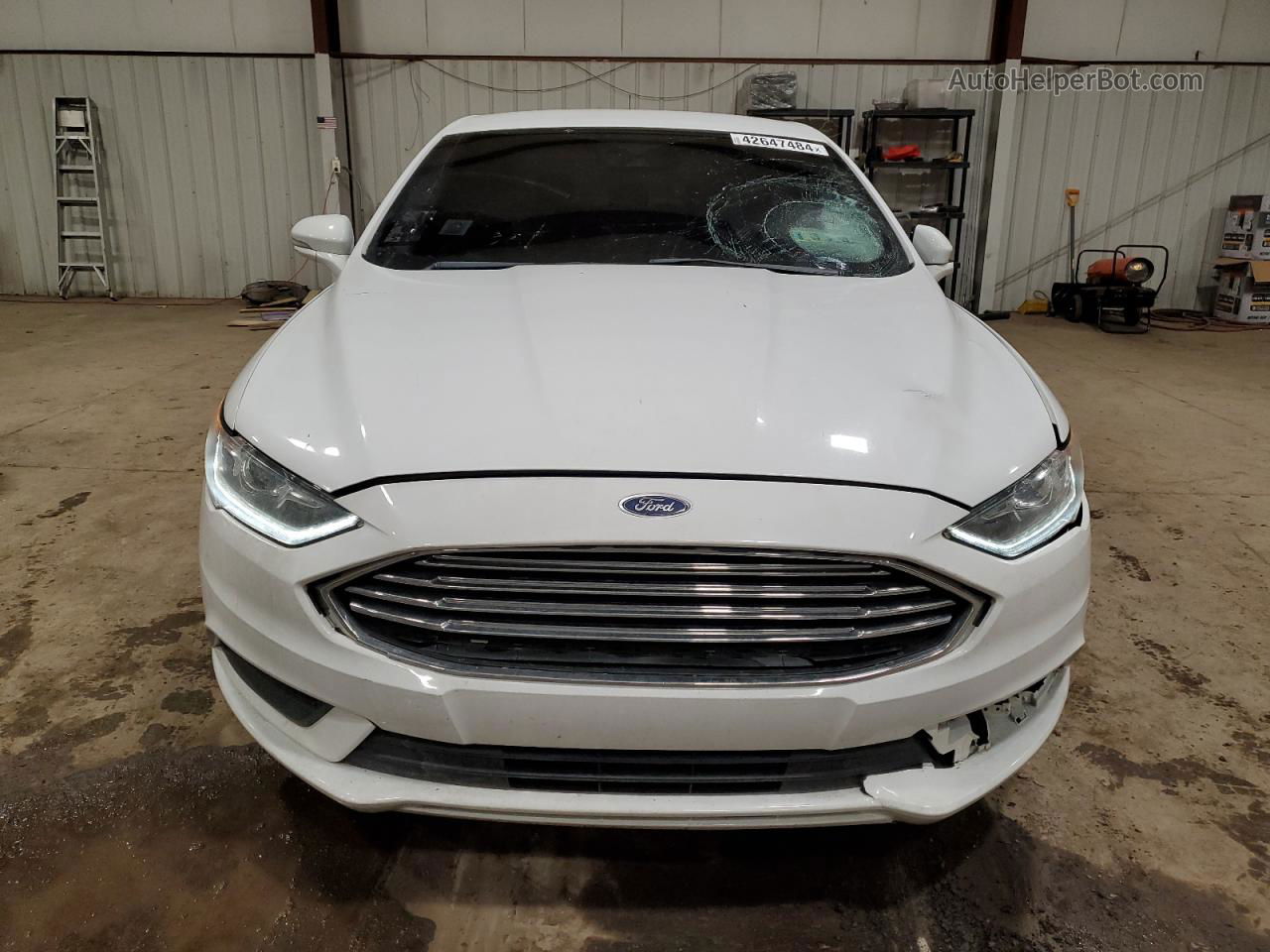 2017 Ford Fusion Se Белый vin: 3FA6P0H75HR286436