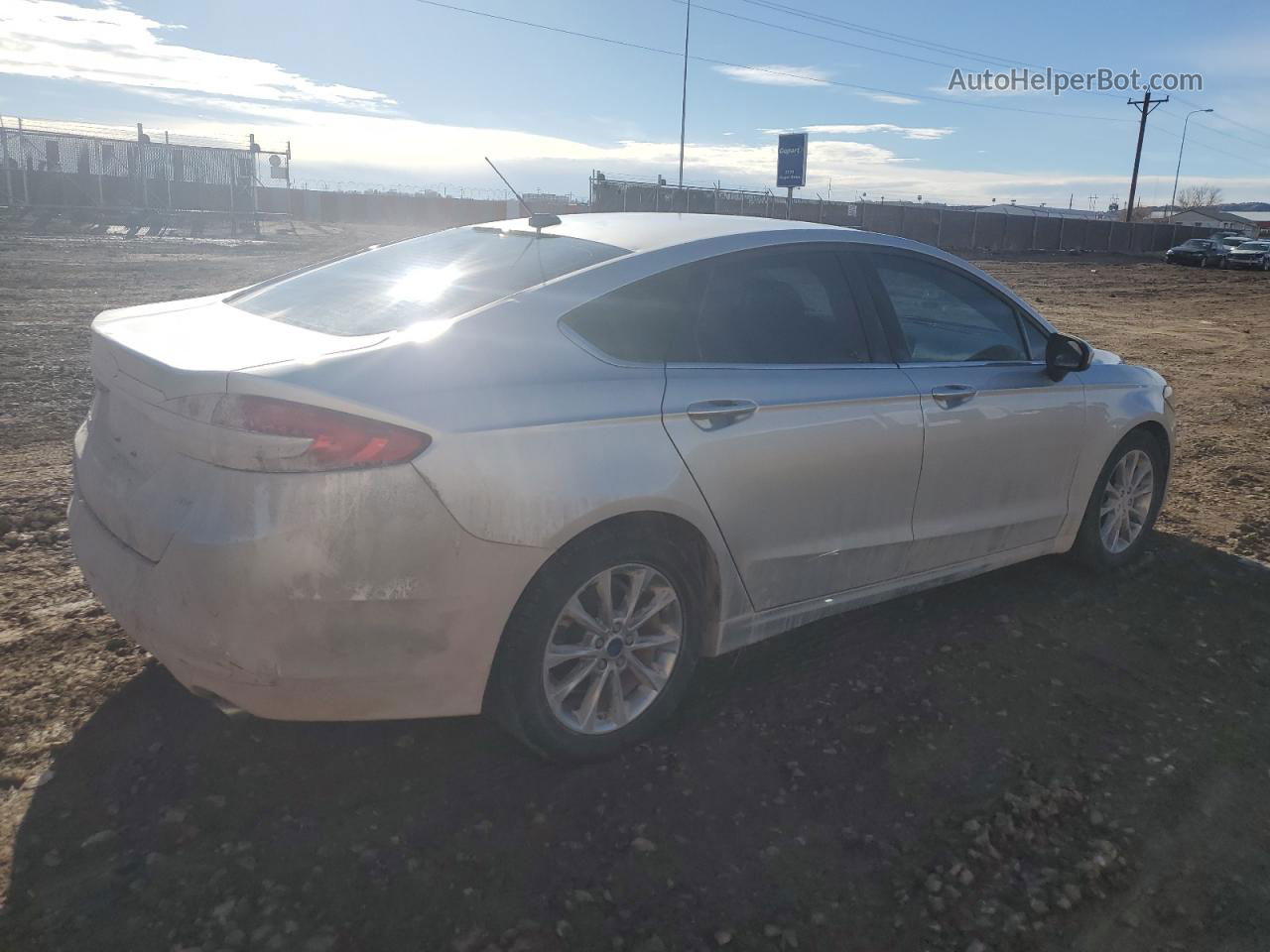 2017 Ford Fusion Se Silver vin: 3FA6P0H75HR397777