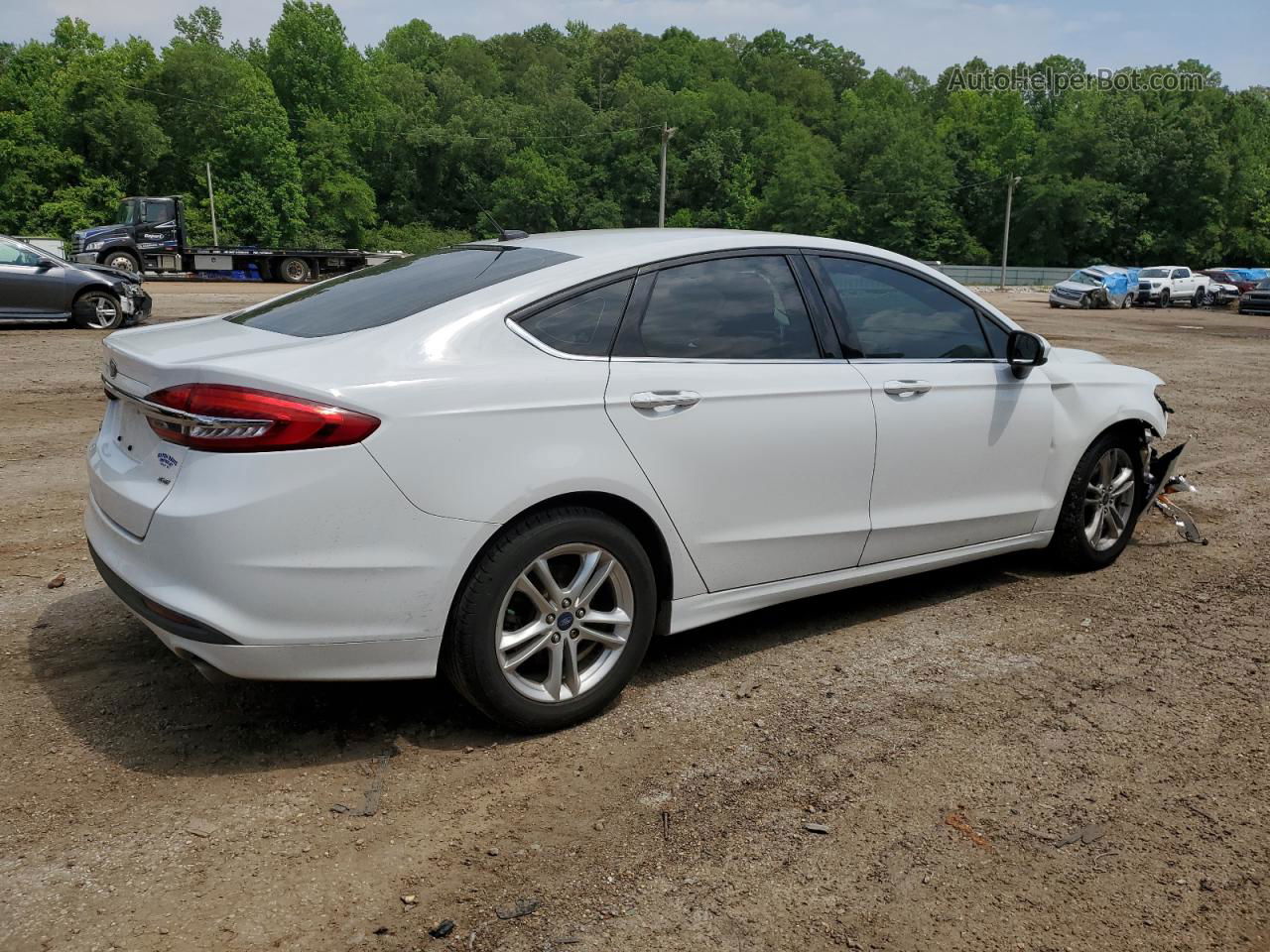 2018 Ford Fusion Se Белый vin: 3FA6P0H75JR131293