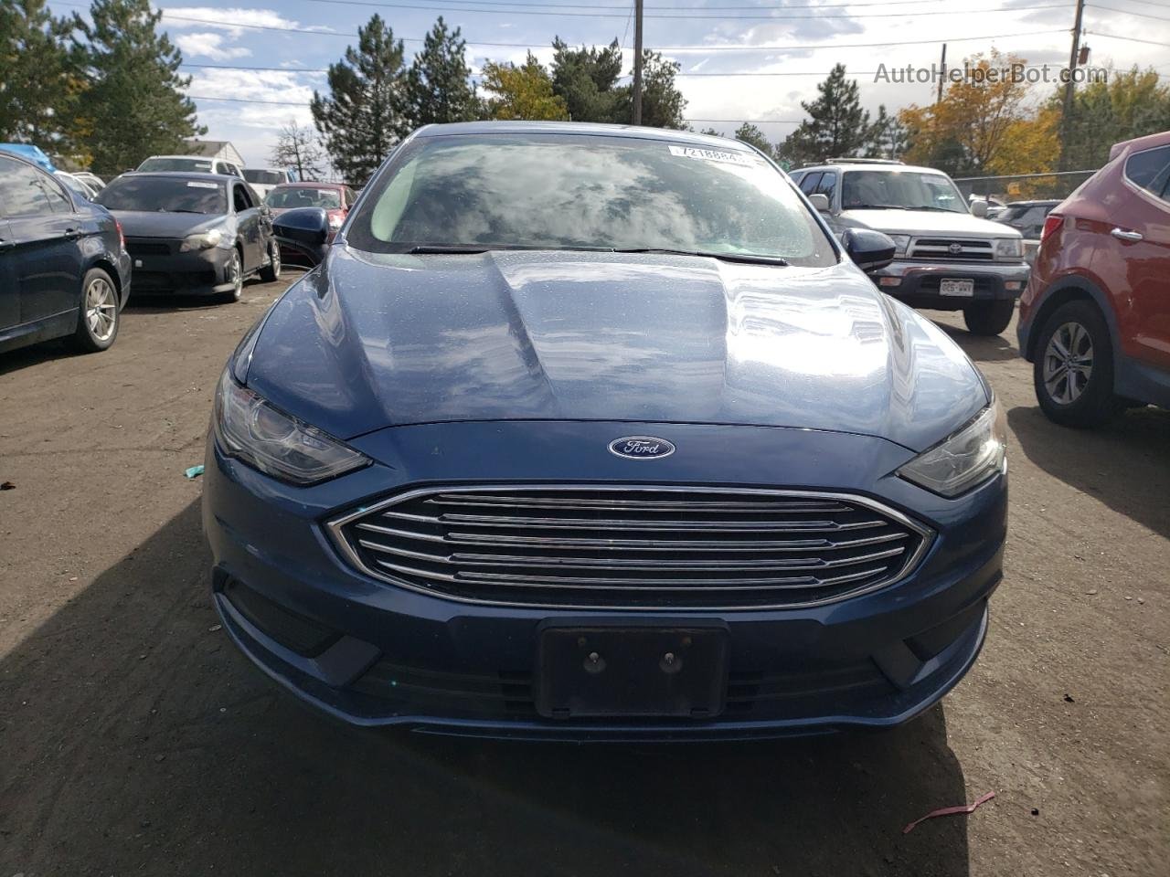 2018 Ford Fusion Se Синий vin: 3FA6P0H75JR167176