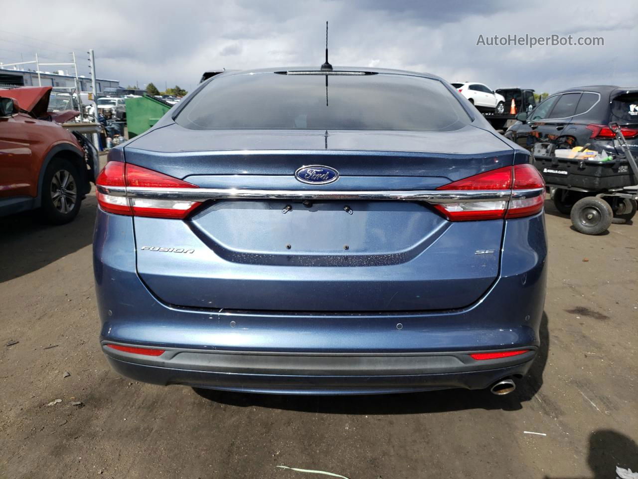 2018 Ford Fusion Se Blue vin: 3FA6P0H75JR167176